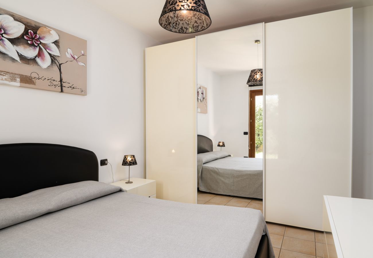 Ferienwohnung in Olbia - Garden Suite 6 - Entspannung, grüner Rasen, WLAN und Grill