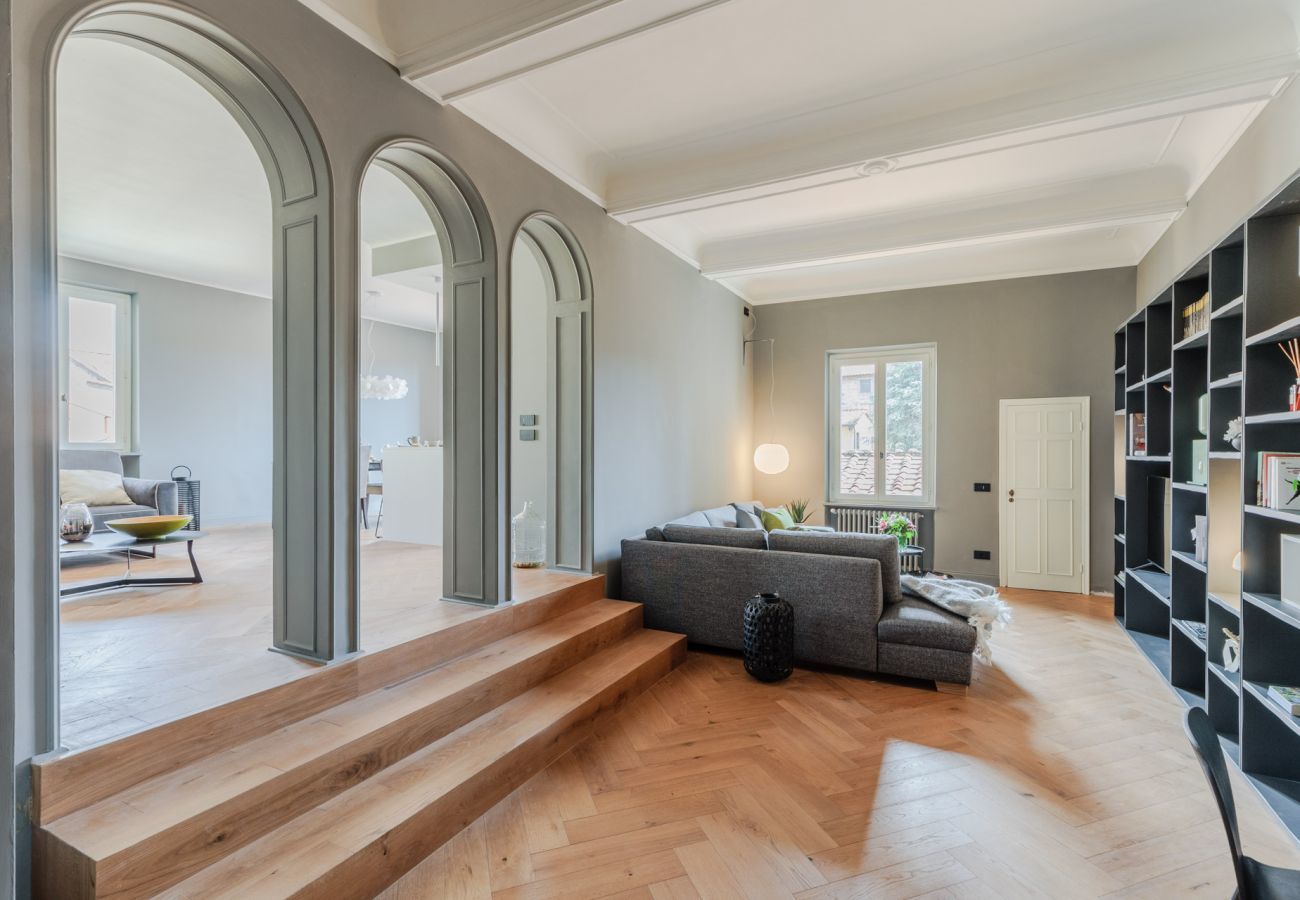 Ferienwohnung in Lucca - Casa Grey, Contemporary Penthouse