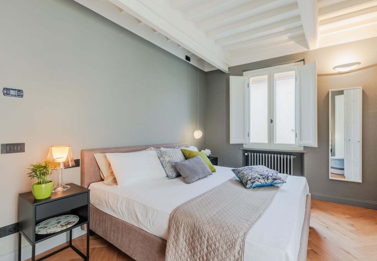 Ferienwohnung in Lucca - Casa Grey, Contemporary Penthouse