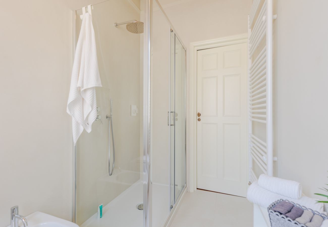 Ferienwohnung in Lucca - Casa Grey, Contemporary Penthouse