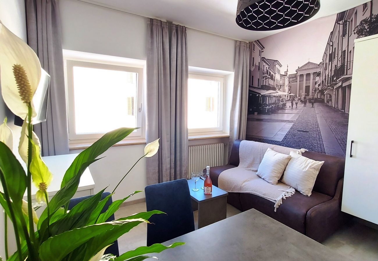 Ferienwohnung in Bardolino - Regarda - Baur Suite 2 Design Wohnung in Bardolino Zentrum