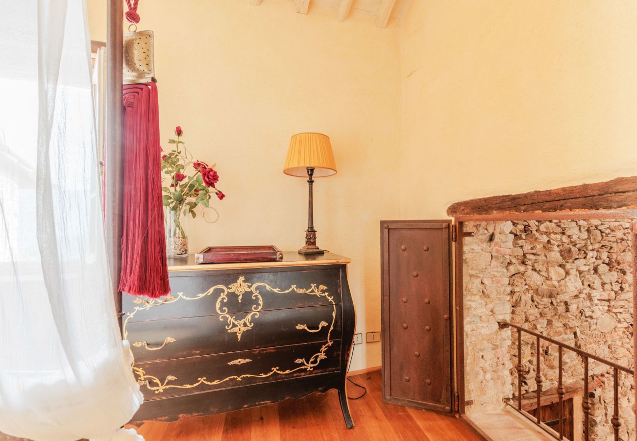 Villa in Borgo a Mozzano - Gran Burrone Castle