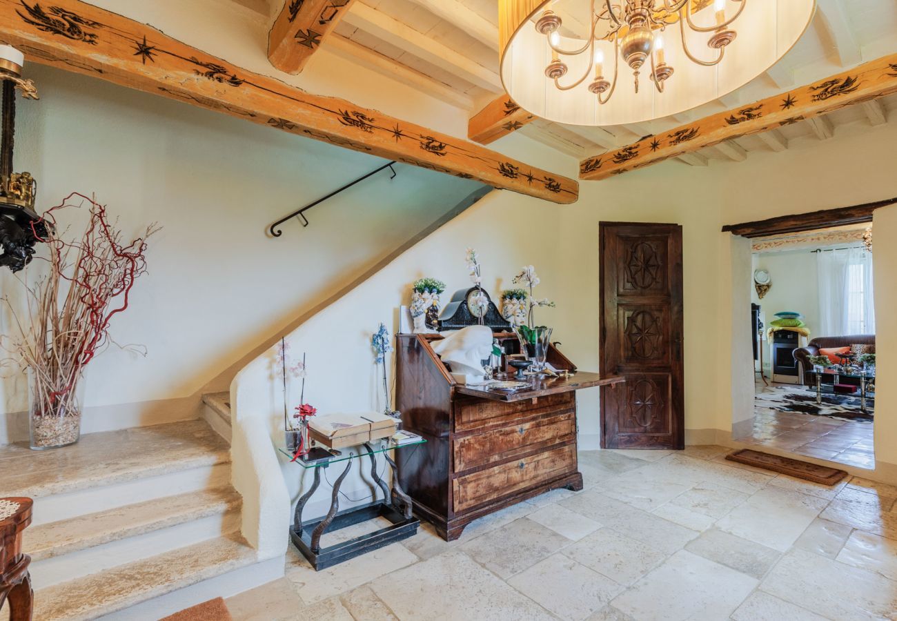 Villa in Borgo a Mozzano - Gran Burrone Castle
