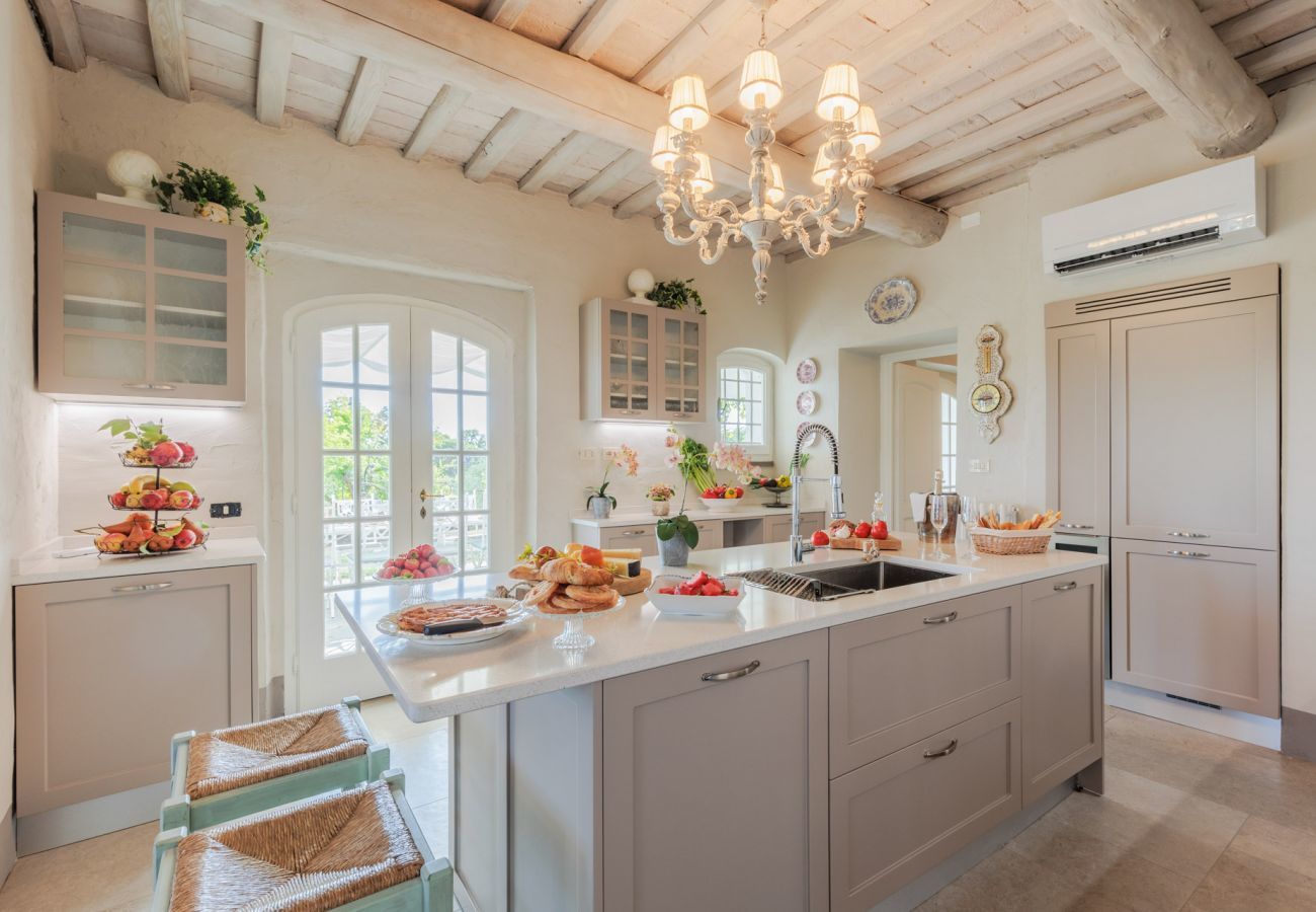Villa in Capannori - Villa Noa, a Private Retreat with View