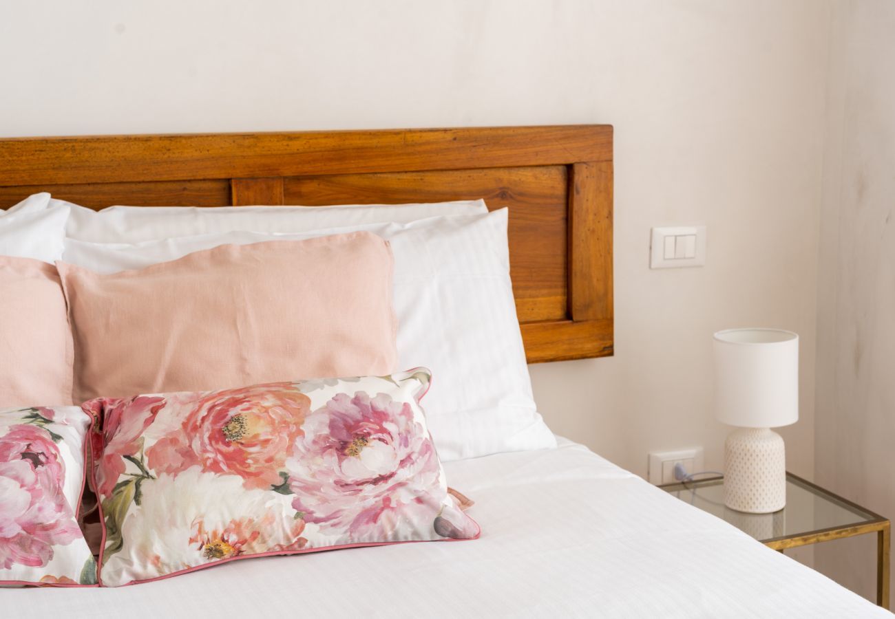 Ferienwohnung in Venedig - Venetian Palace Mauve Apartment on the Grand Canal
