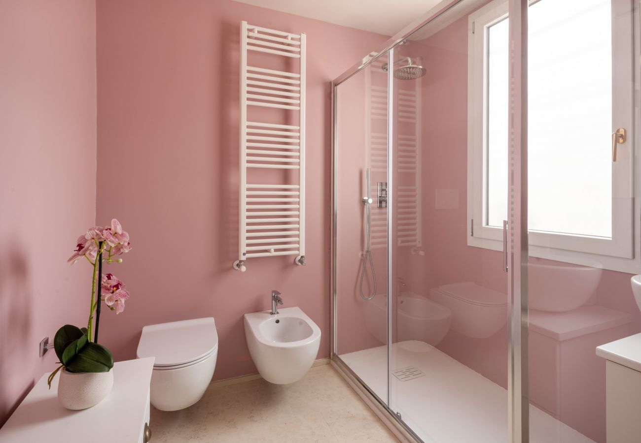 Ferienwohnung in Venedig - Venetian Palace Mauve Apartment on the Grand Canal