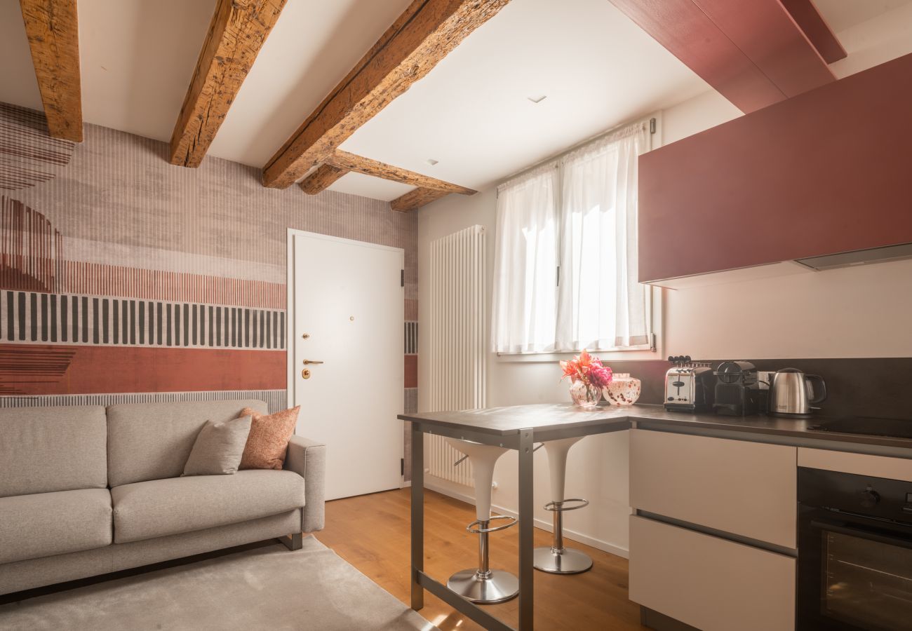 Ferienwohnung in Venedig - Ruga Bella Bridge View Apartment R&R