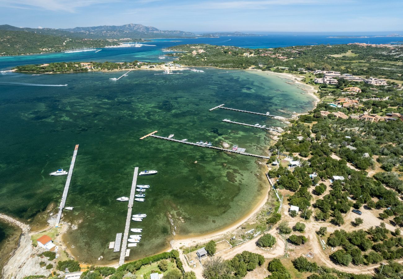 Ferienwohnung in Porto Rotondo - Caletta 53 - Wohnung am Meer mit Pool und Tennisplatz