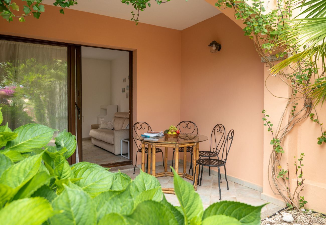 Ferienwohnung in Olbia - The Pool 9 – moderne Wohnung mit Gemeinschaftspool