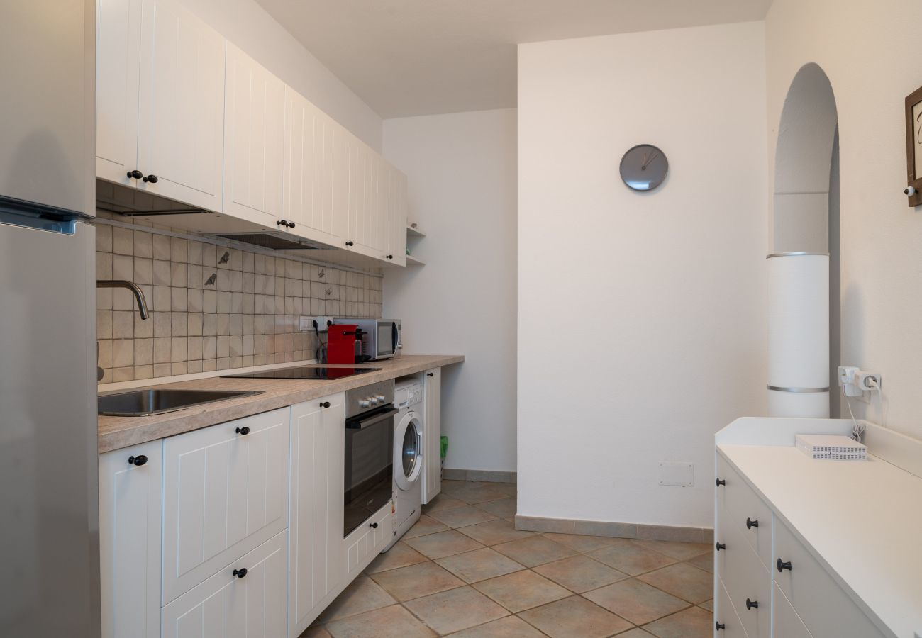 Ferienwohnung in Olbia - The Pool 9 – moderne Wohnung mit Gemeinschaftspool