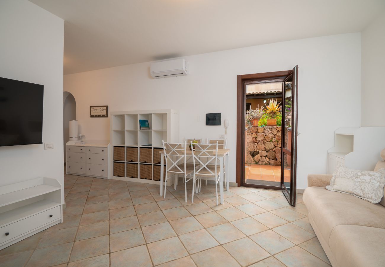 Ferienwohnung in Olbia - The Pool 9 – moderne Wohnung mit Gemeinschaftspool