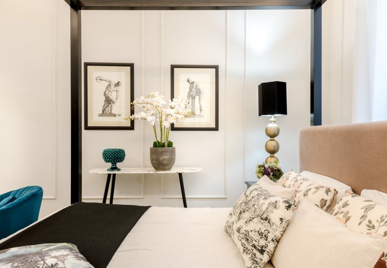 Ferienwohnung in Lucca - Gallo Cedrone, a Home with Outdoor