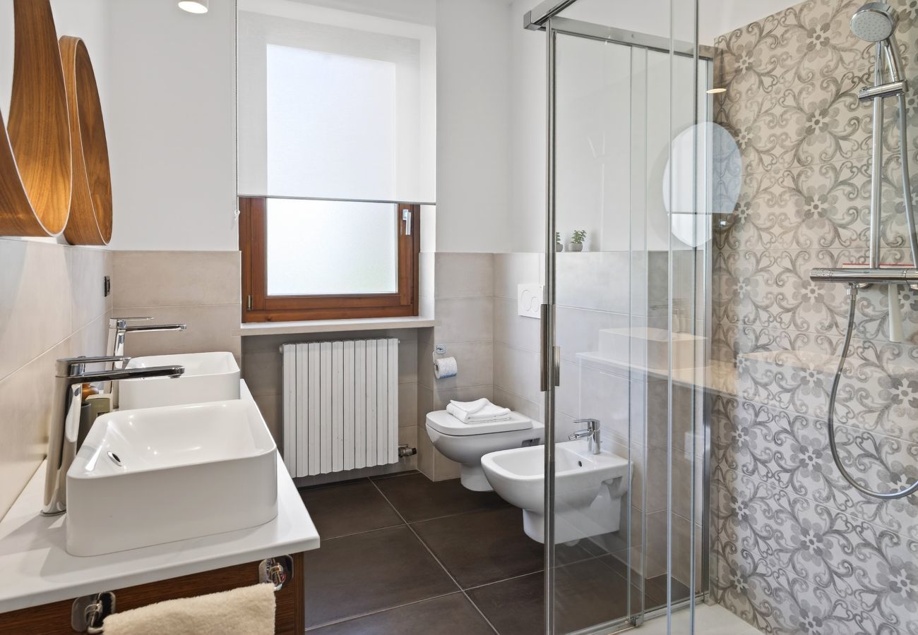 Chalet in Costermano - VILLA IDA - Giarole