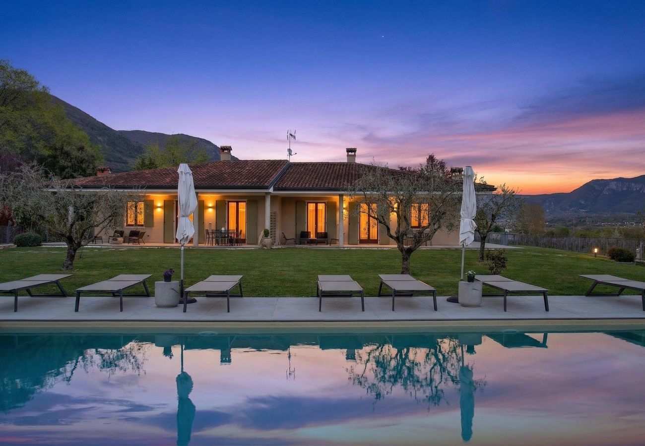 Chalet in Costermano - VILLA IDA - Giarole