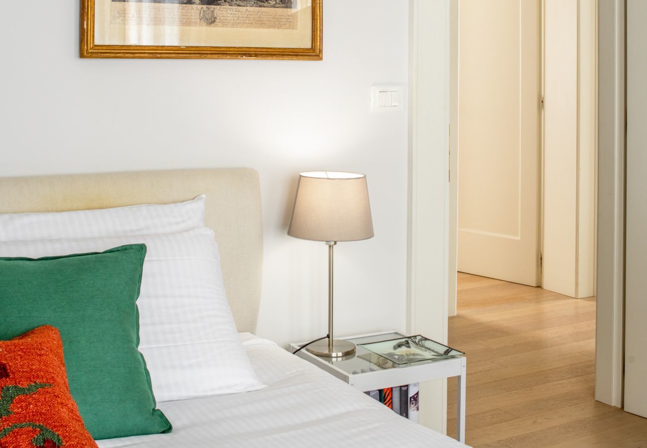 Ferienwohnung in Venedig - Miracoli Apartment with View on the Canal R&R