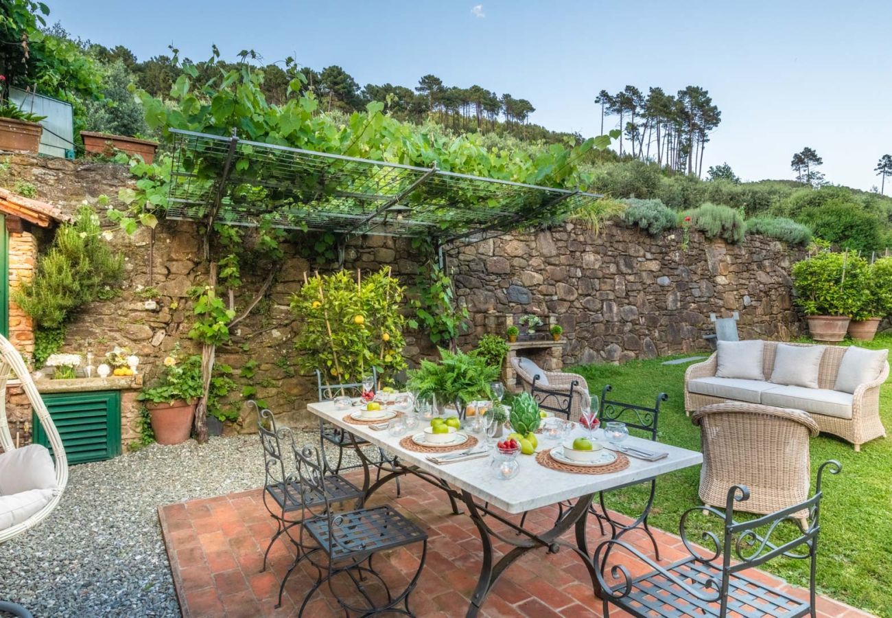 Villa in Capannori - Citrus Charm Farmhouse