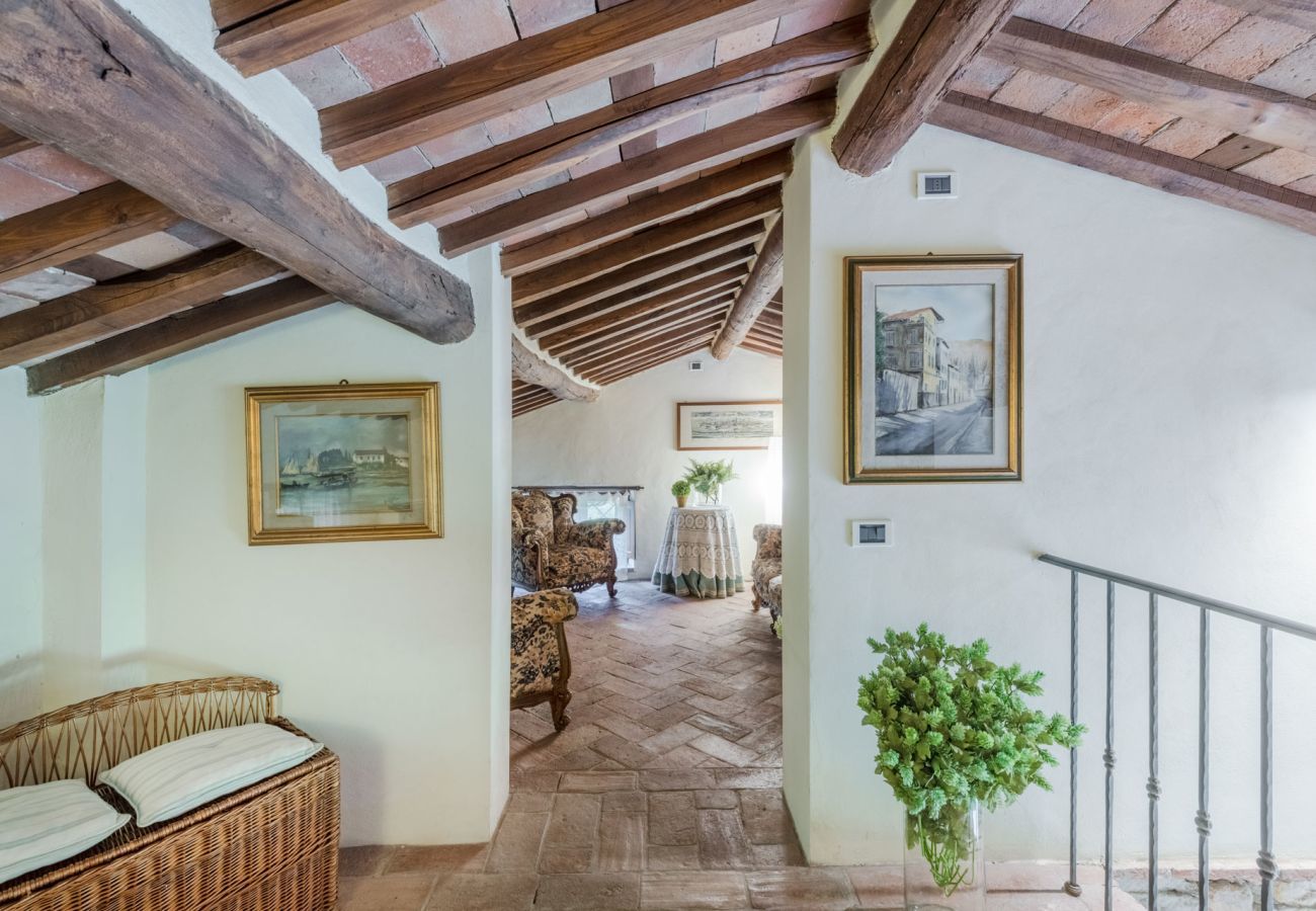 Villa in Capannori - Citrus Charm Farmhouse
