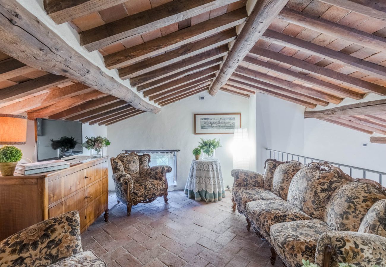Villa in Capannori - Citrus Charm Farmhouse