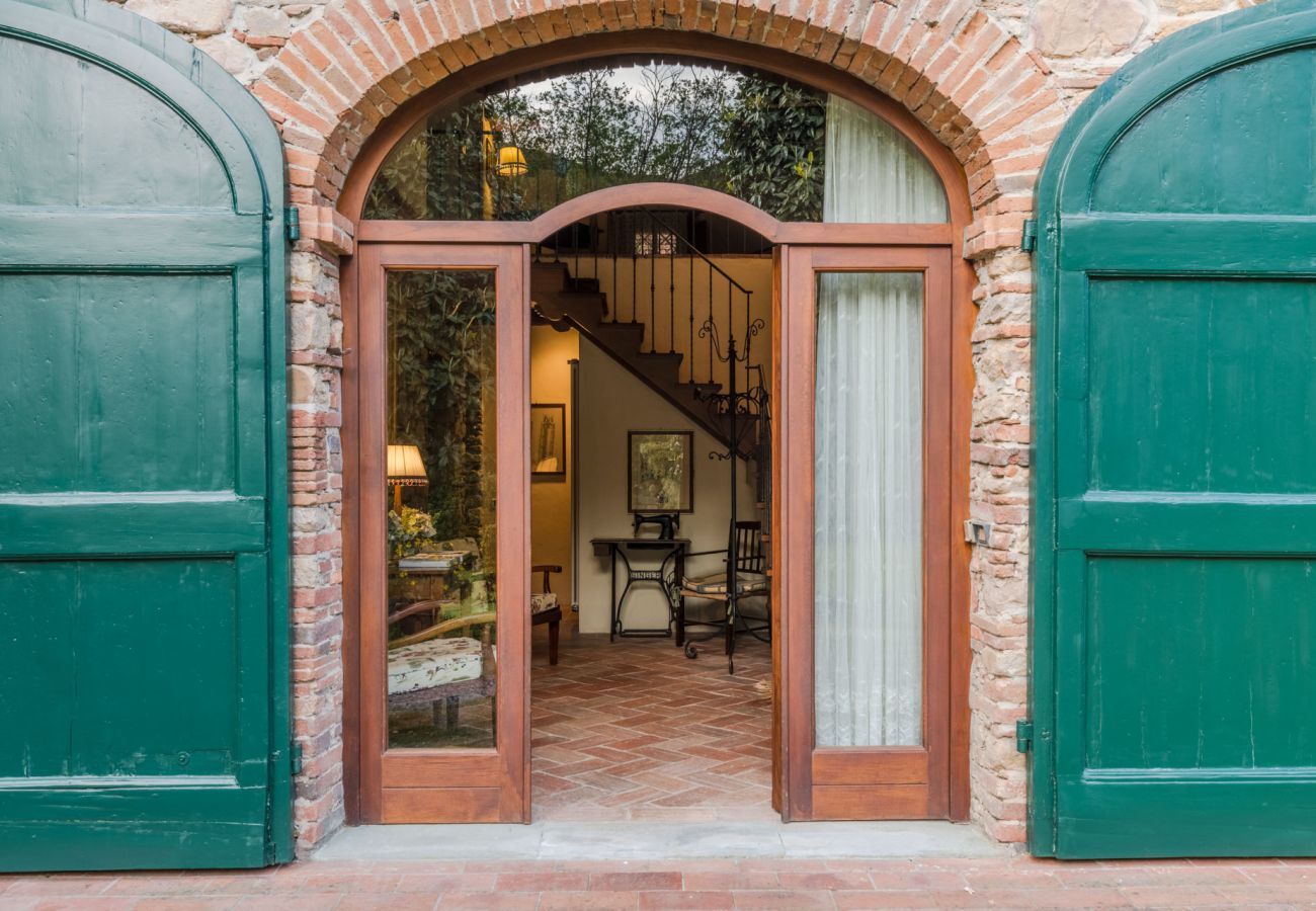 Villa in Capannori - Citrus Charm Farmhouse