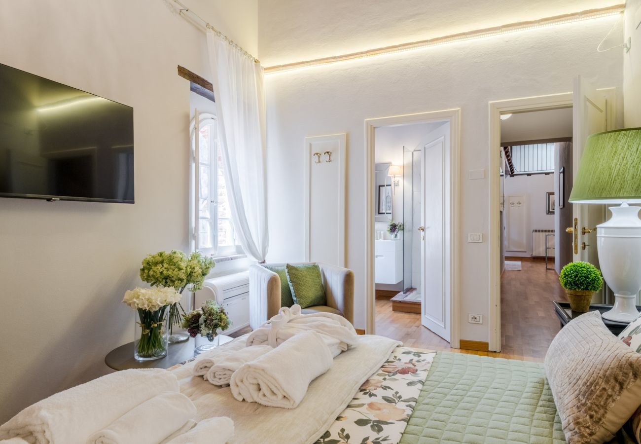 Ferienwohnung in Lucca - Castruccio's Heritage Haven