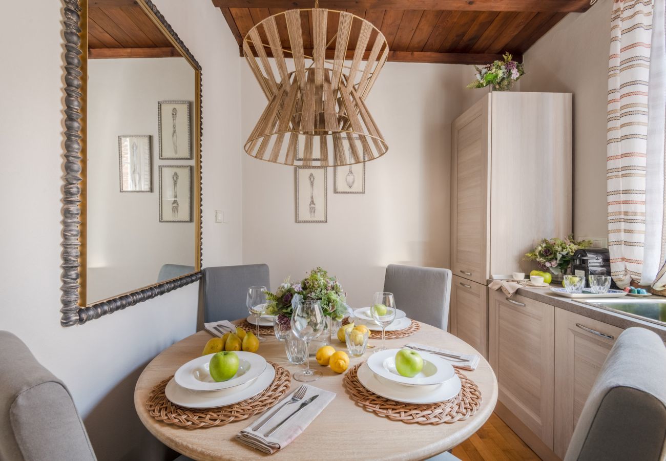 Ferienwohnung in Lucca - Castruccio's Heritage Haven