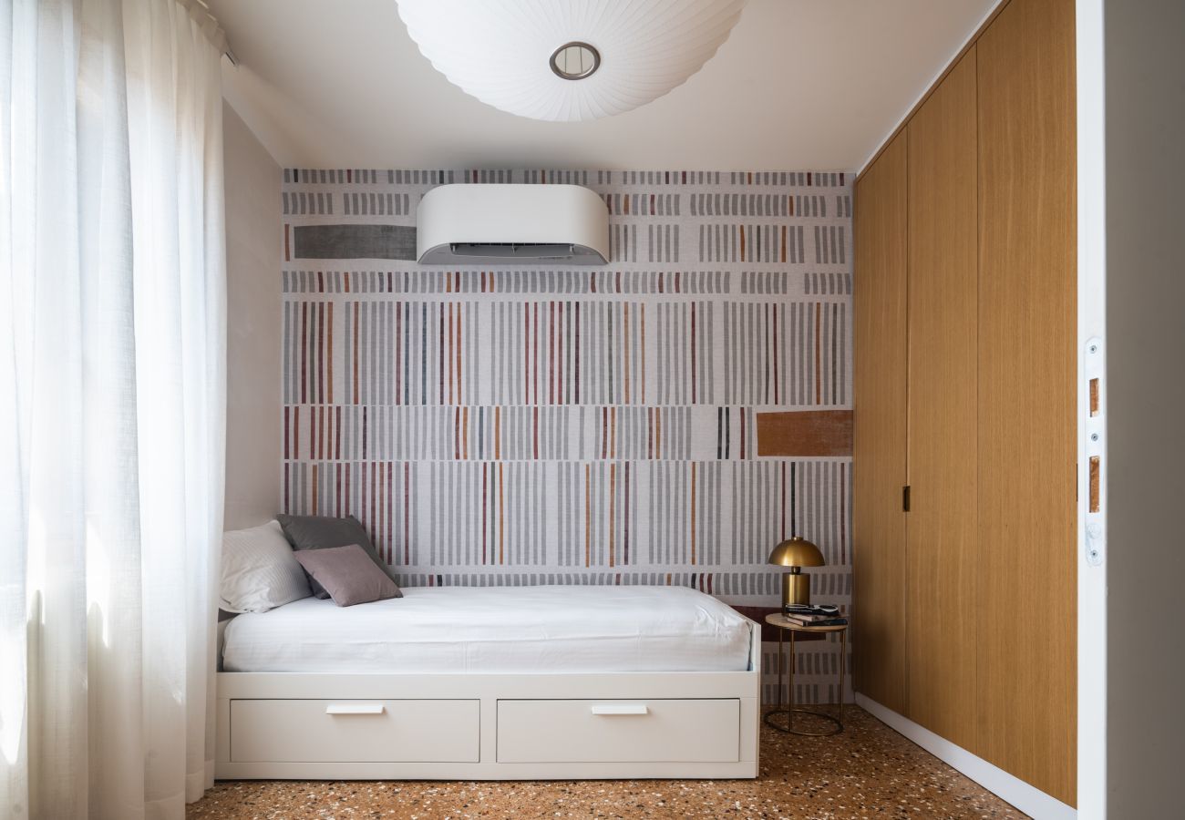 Ferienwohnung in Venedig - San Domenico Apartment with Garden View R&R