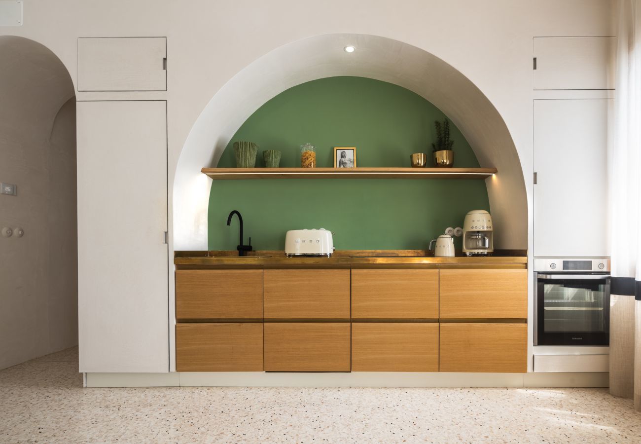 Ferienwohnung in Venedig - San Domenico Apartment with Garden View R&R
