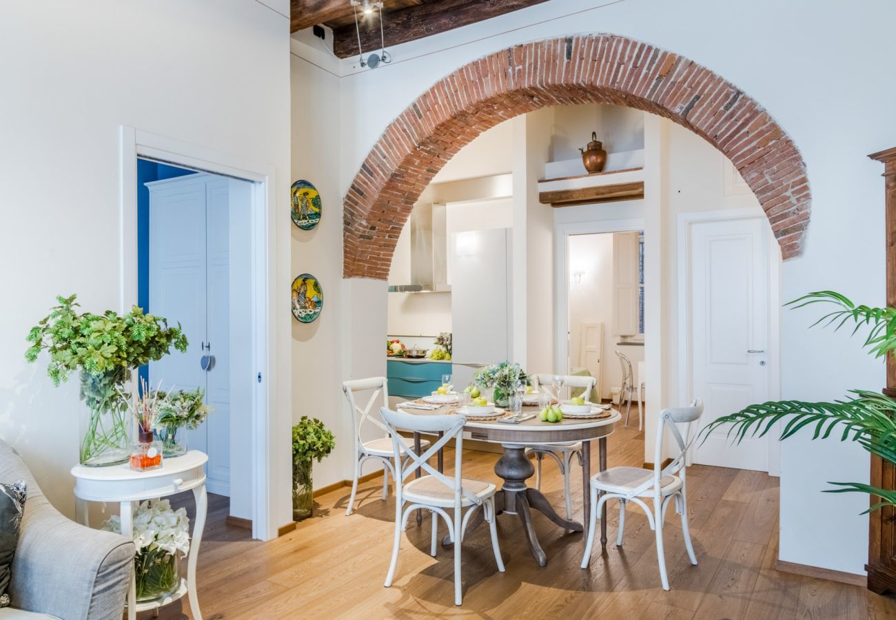Ferienwohnung in Lucca - Paolino View Apartment