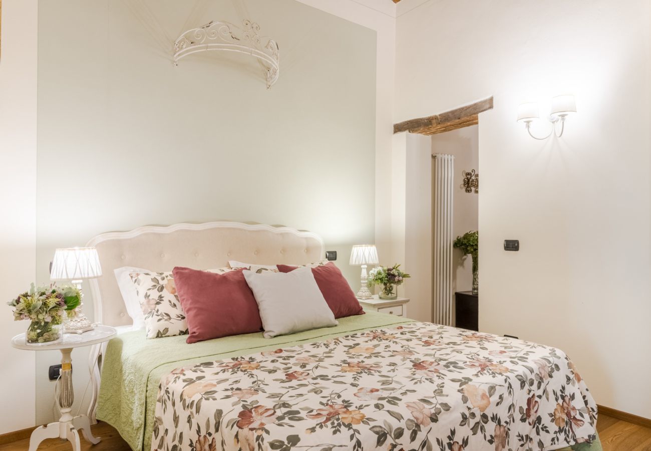 Ferienwohnung in Lucca - Paolino View Apartment