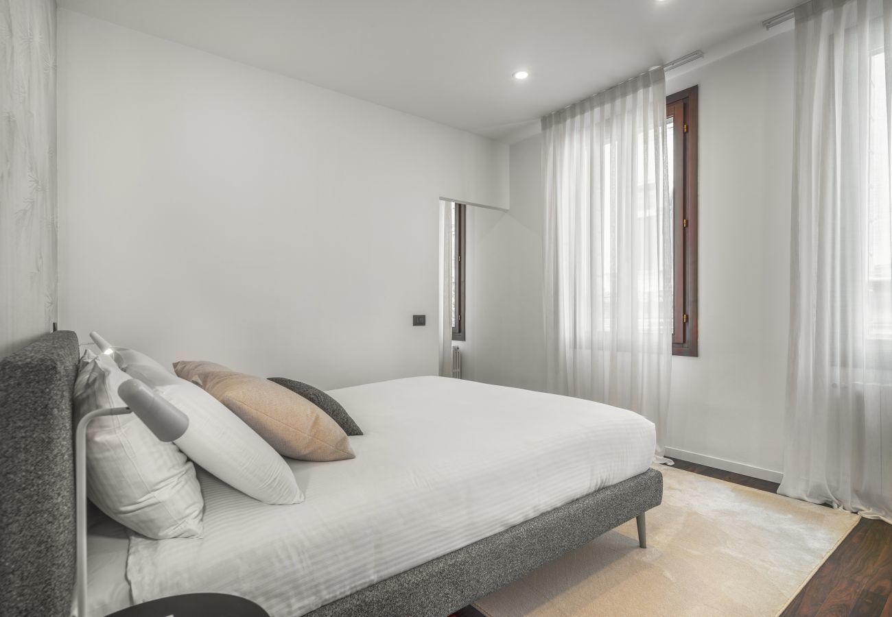 Ferienwohnung in Venedig - San Barnaba Palace - Apartment with Terrace R&R