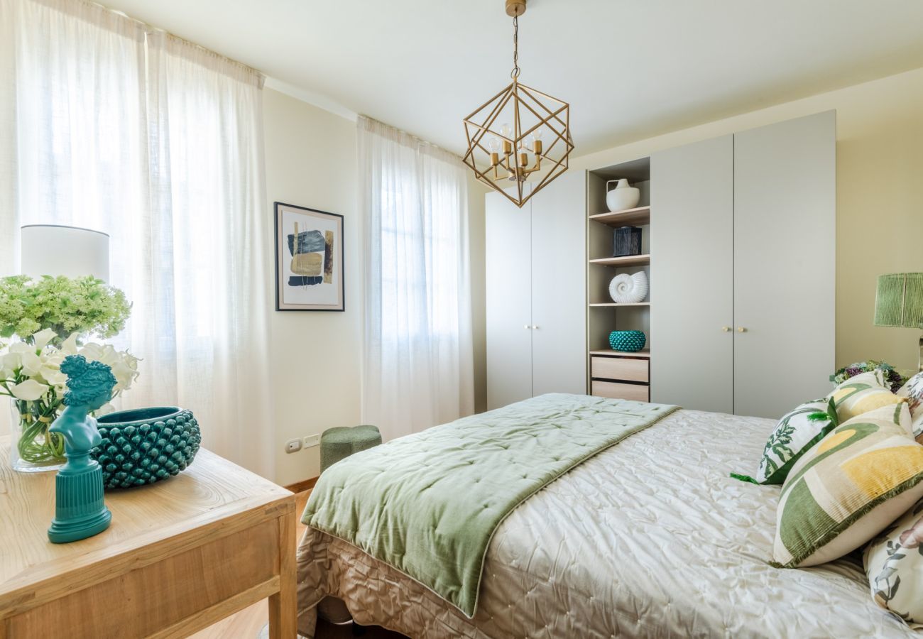 Ferienwohnung in Lucca - Borgo House, an Apartment with Garage