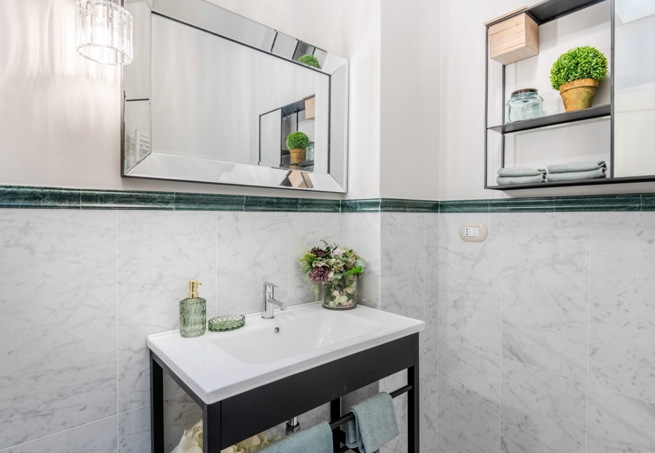 Ferienwohnung in Lucca - Borgo House, an Apartment with Garage