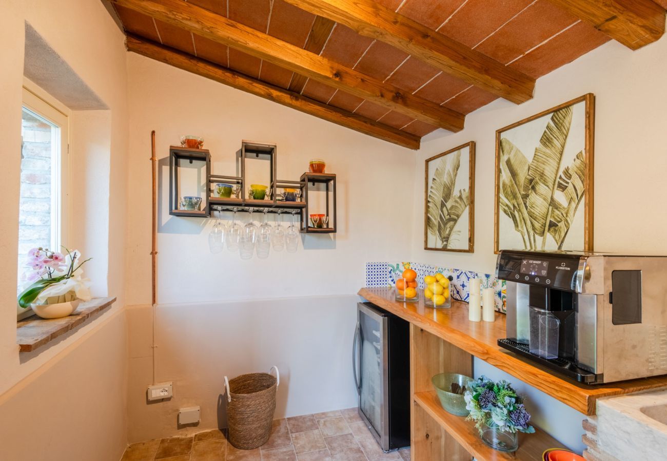 Villa in Santa Maria del giudice - Molino Giusti Farmhouse