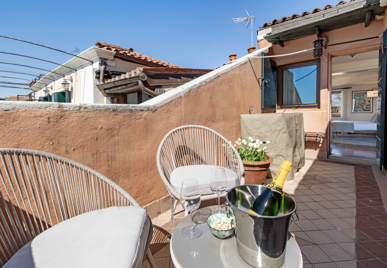 Ferienwohnung in Venedig - San Giorgio View Apartment with Terrace R&R