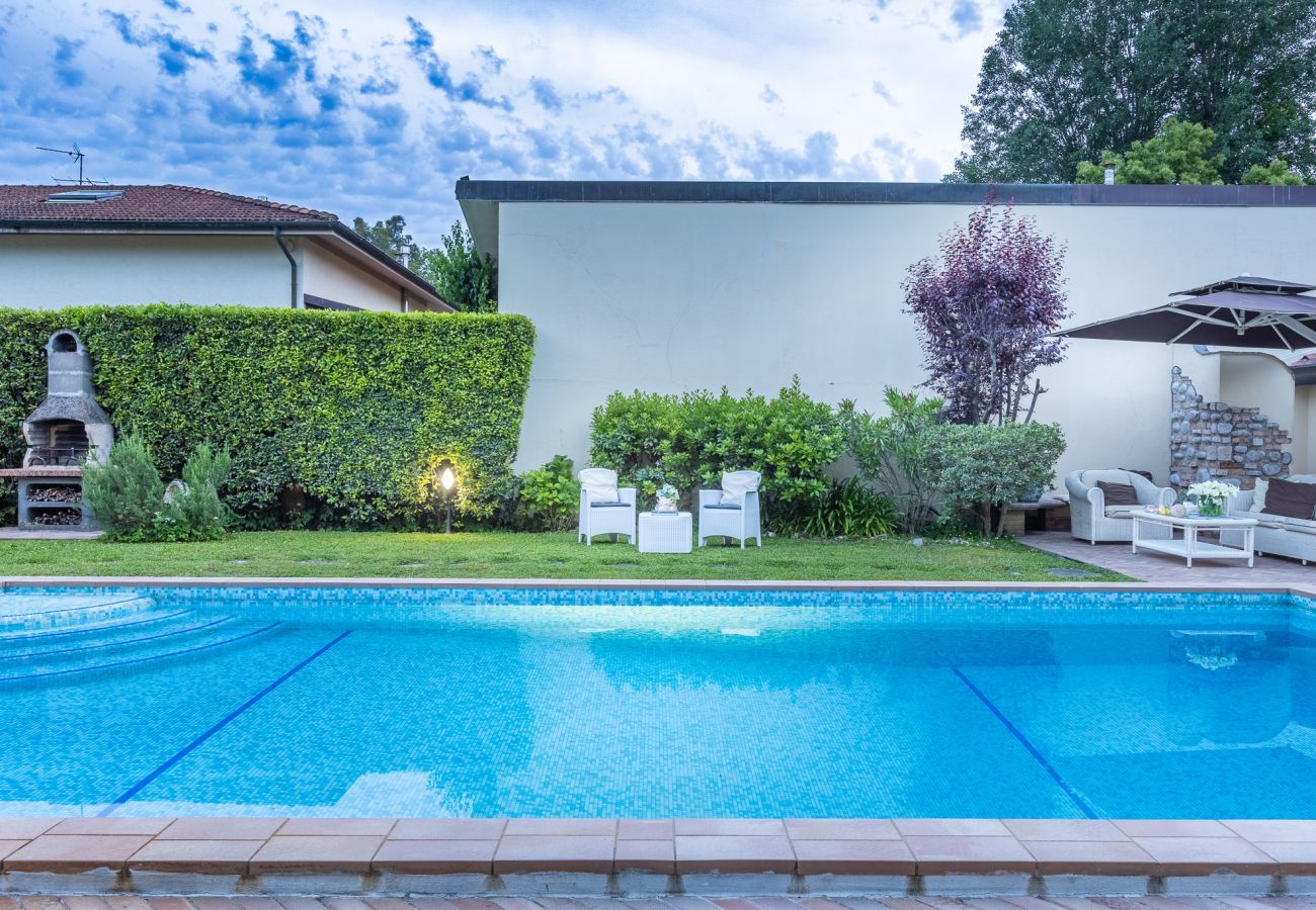Villa in Marina di Pietrasanta - Villa Gatti