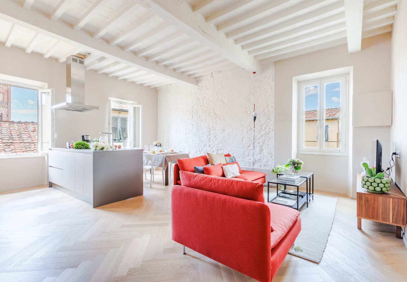 Ferienwohnung in Lucca - The White Lotus Penthouse