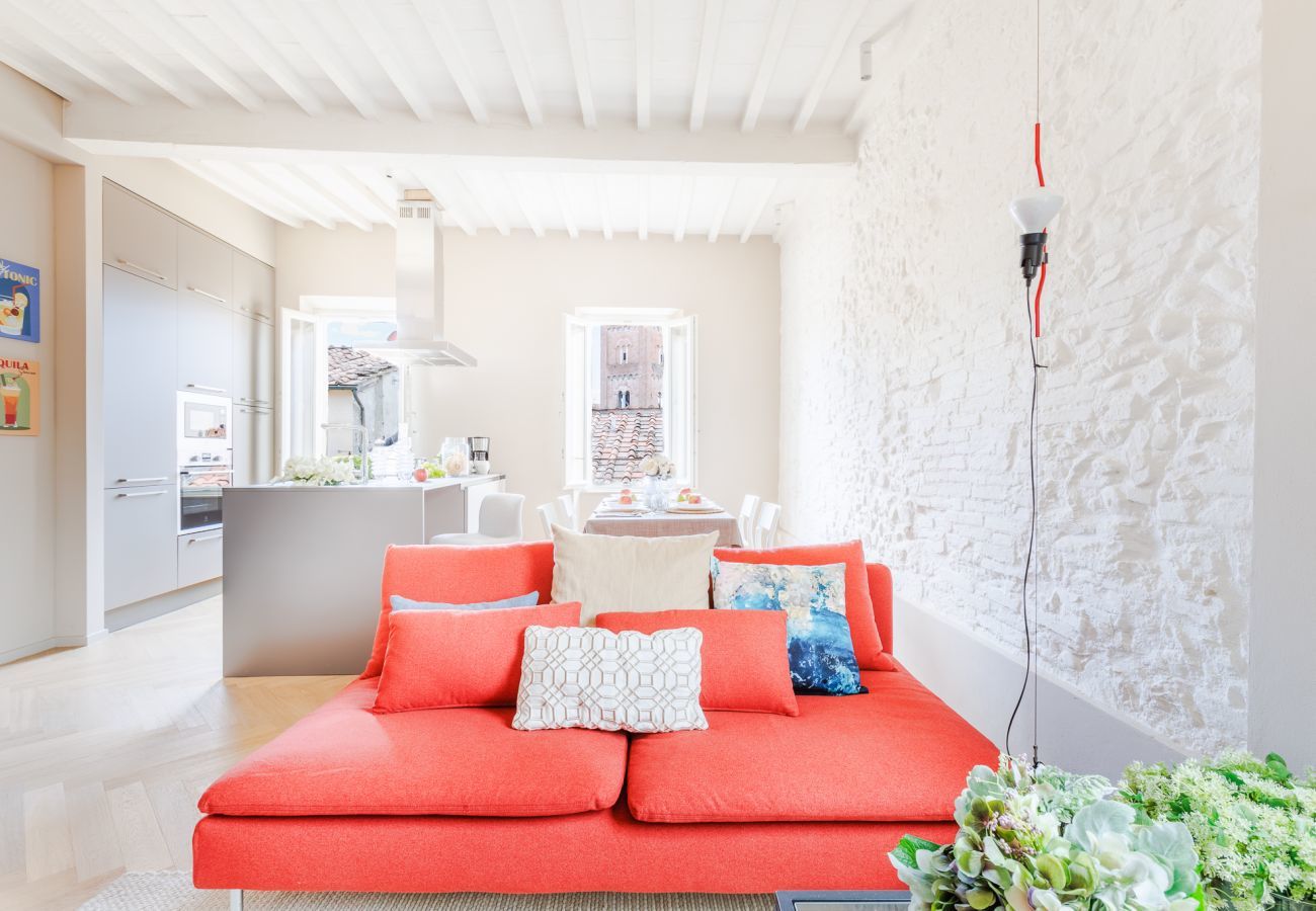 Ferienwohnung in Lucca - The White Lotus Penthouse