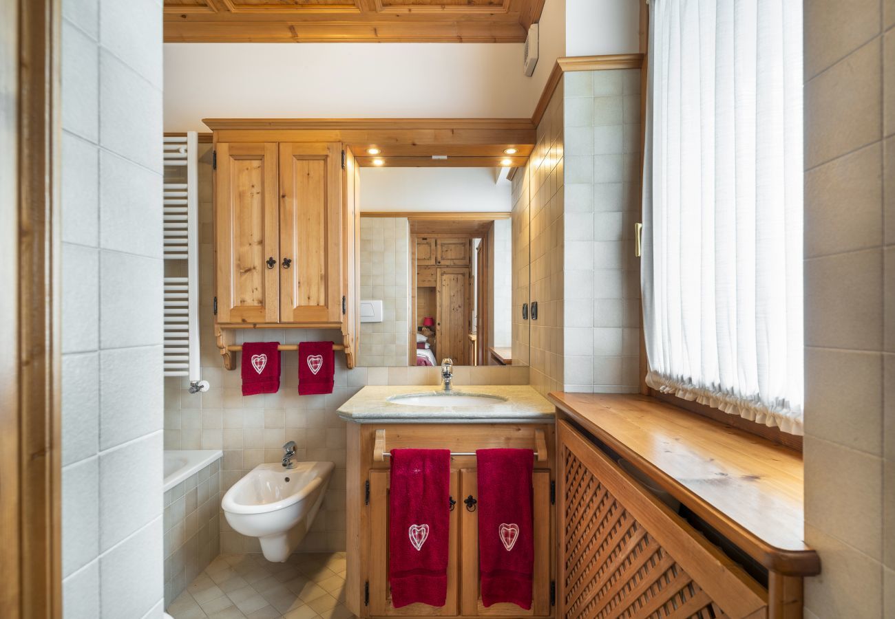 Ferienwohnung in Cortina d´Ampezzo - Verocai Charming Chalet R&R