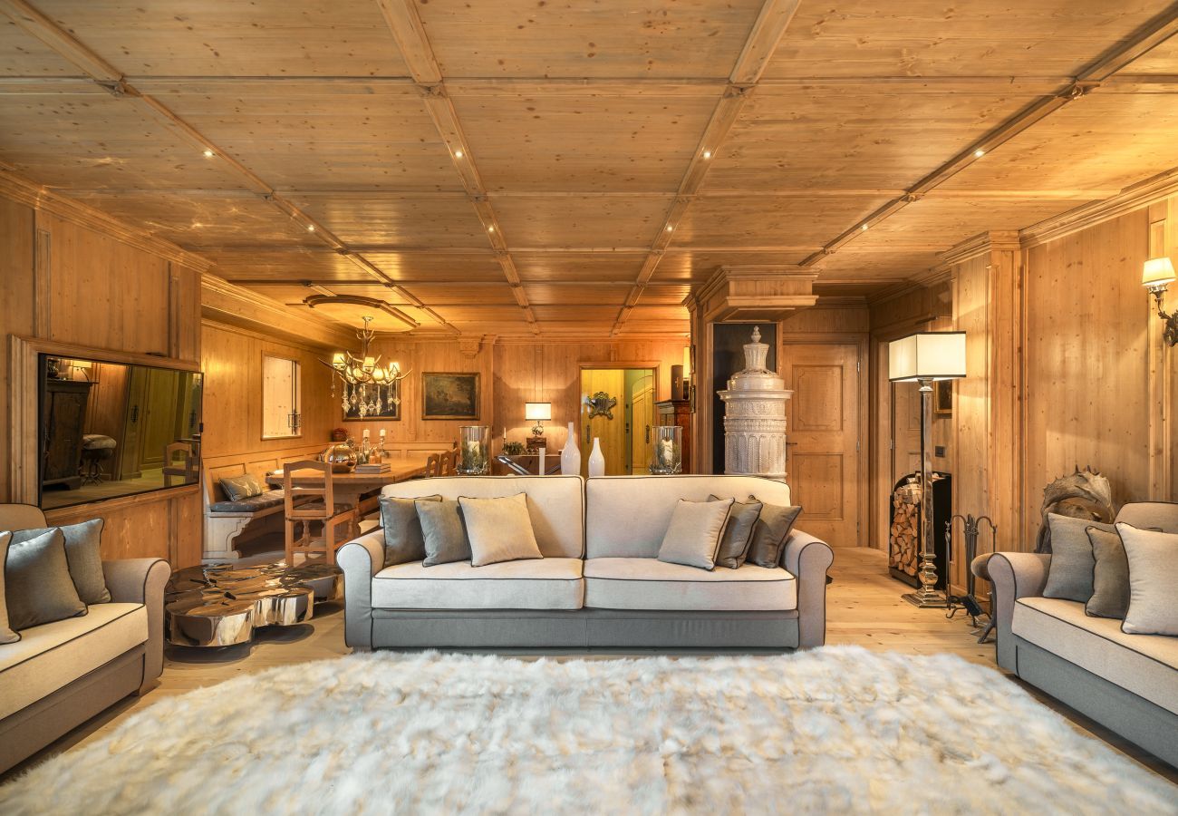 Ferienwohnung in Cortina d´Ampezzo - Elegant Tablà with Garden R&R