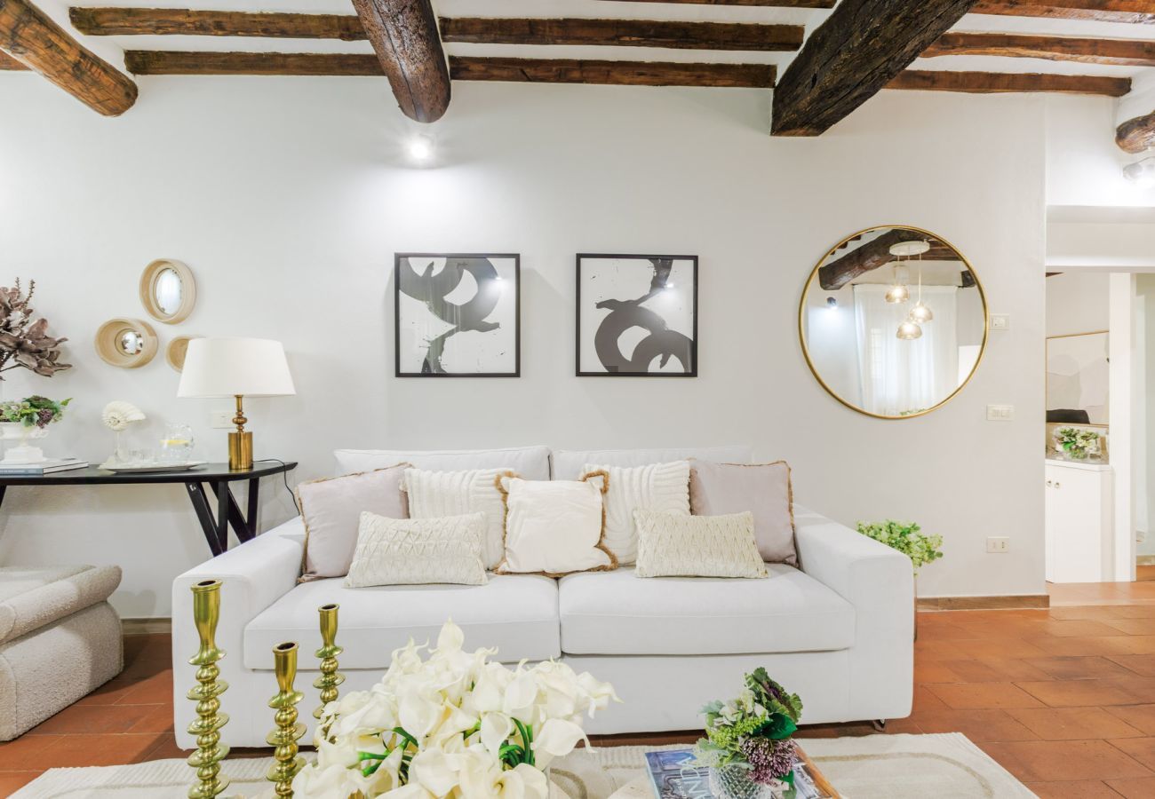 Ferienwohnung in Lucca - The Hidden Alley Apartment