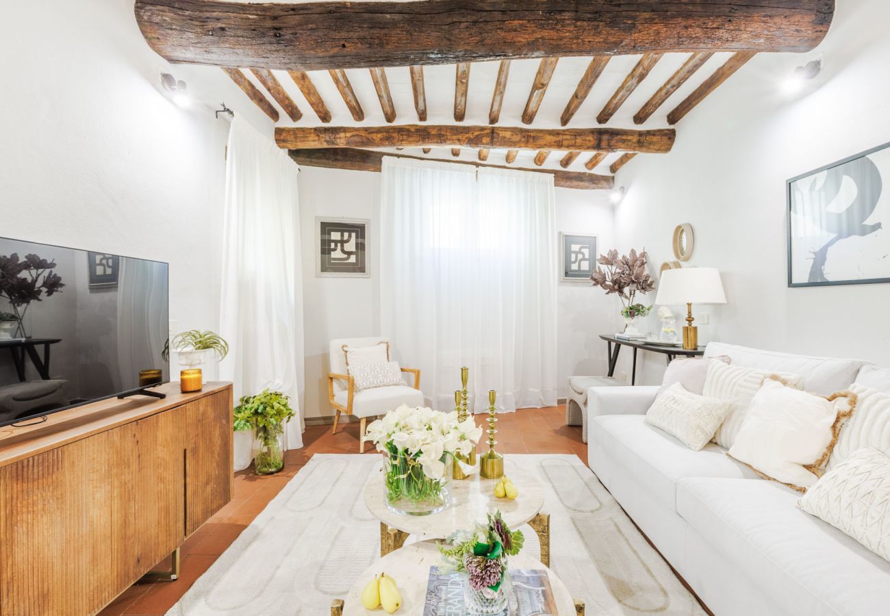Ferienwohnung in Lucca - The Hidden Alley Apartment