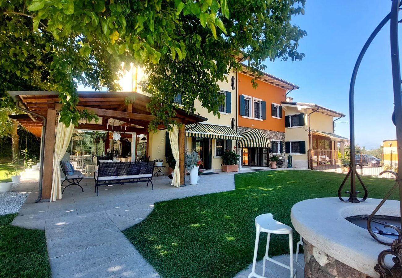 Ferienwohnung in Castelnuovo del Garda - Il Gelso del Garda Luxury Suite bilo