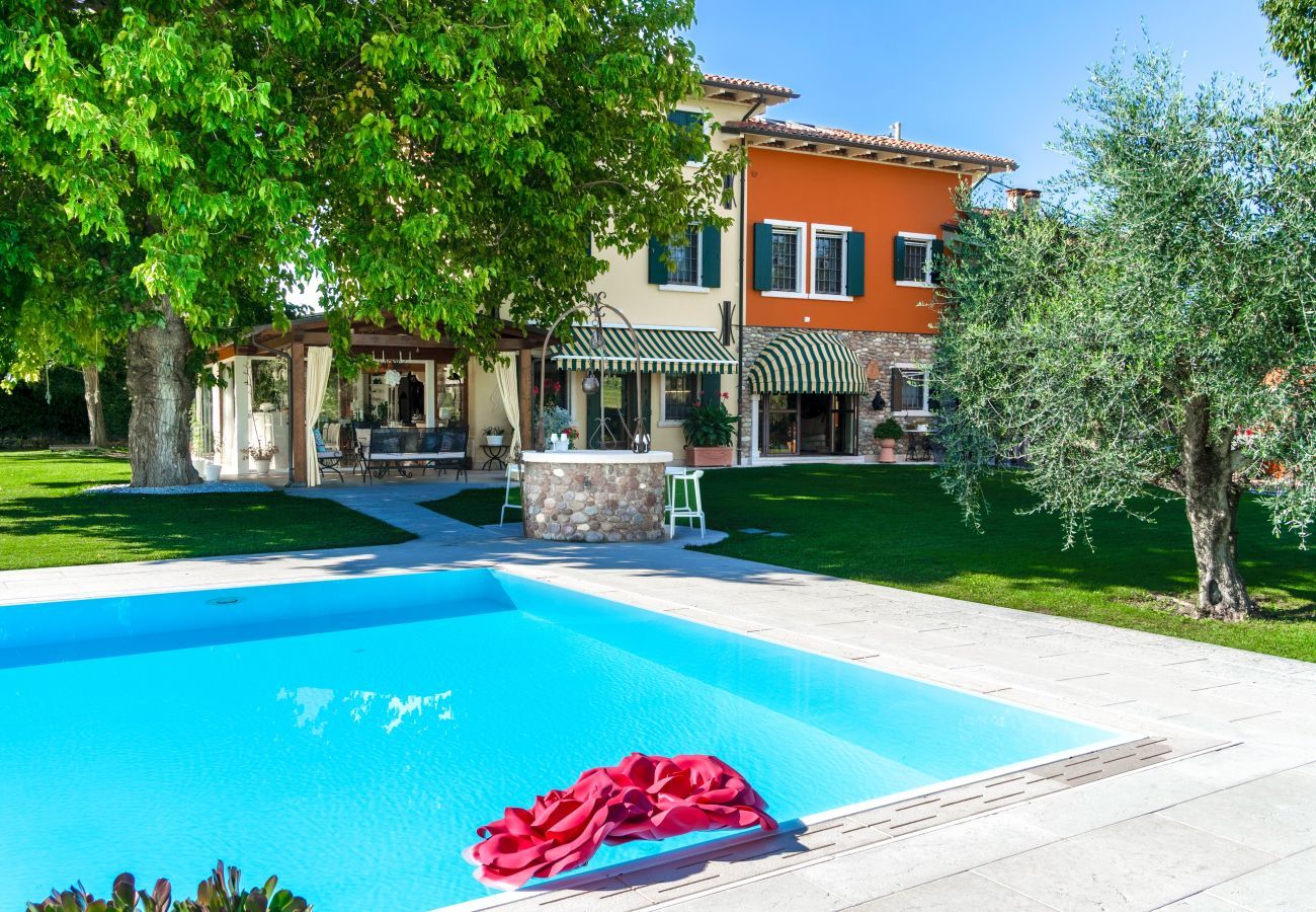 Ferienwohnung in Castelnuovo del Garda - Il Gelso del Garda Luxury Suite bilo