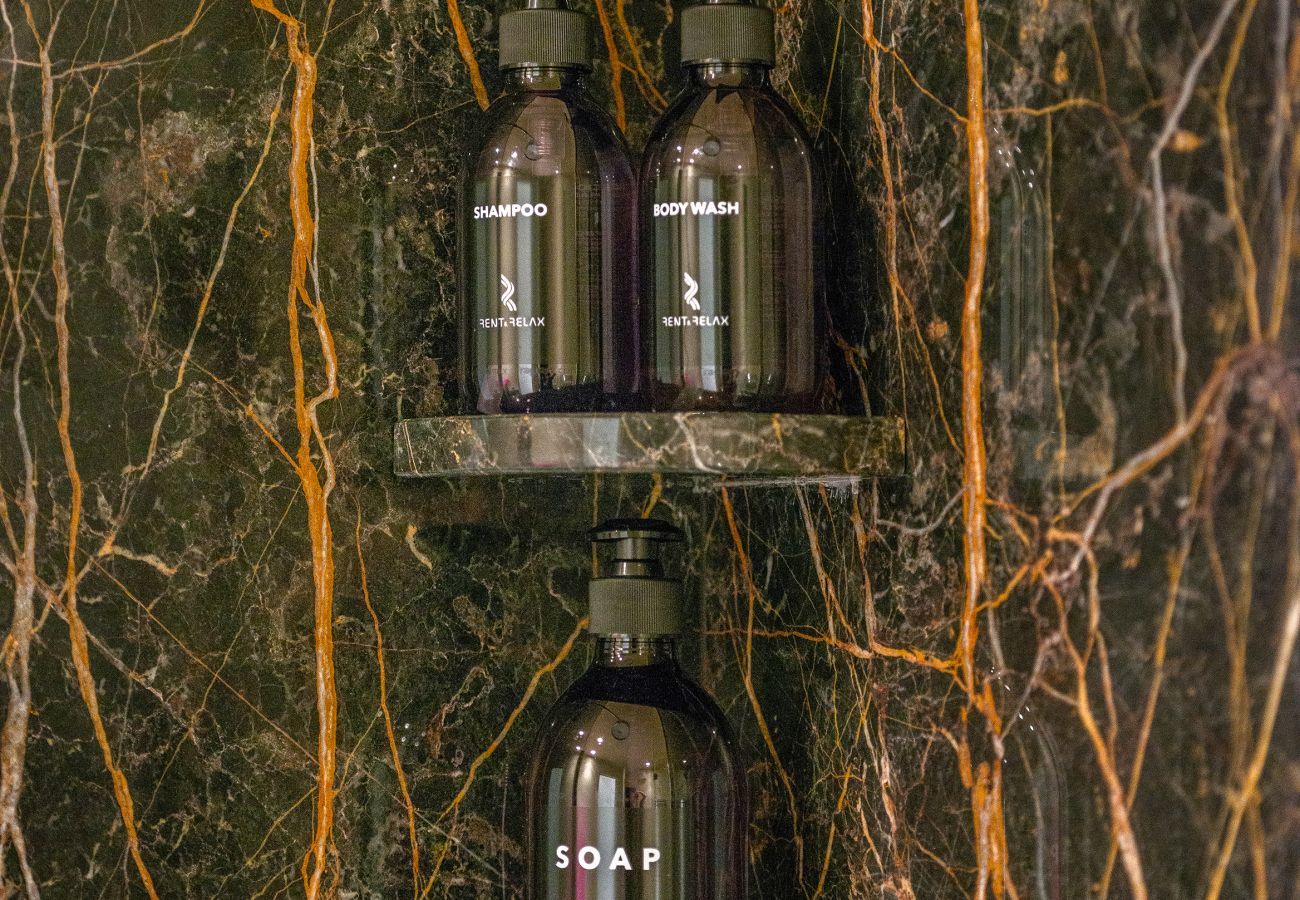 Ferienwohnung in Venedig - Golden Treasure Apartment on the Grand Canal R&R