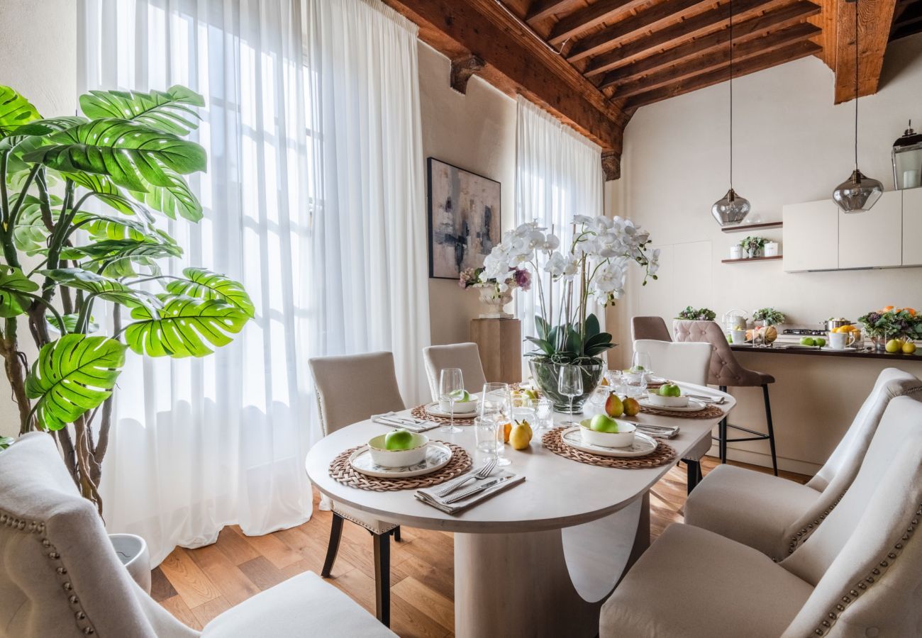 Ferienwohnung in Lucca - The Mosaic House