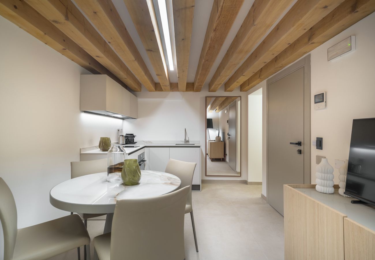 Ferienwohnung in Venedig - Palazzo Degli Eletti Rose Apartment R&R