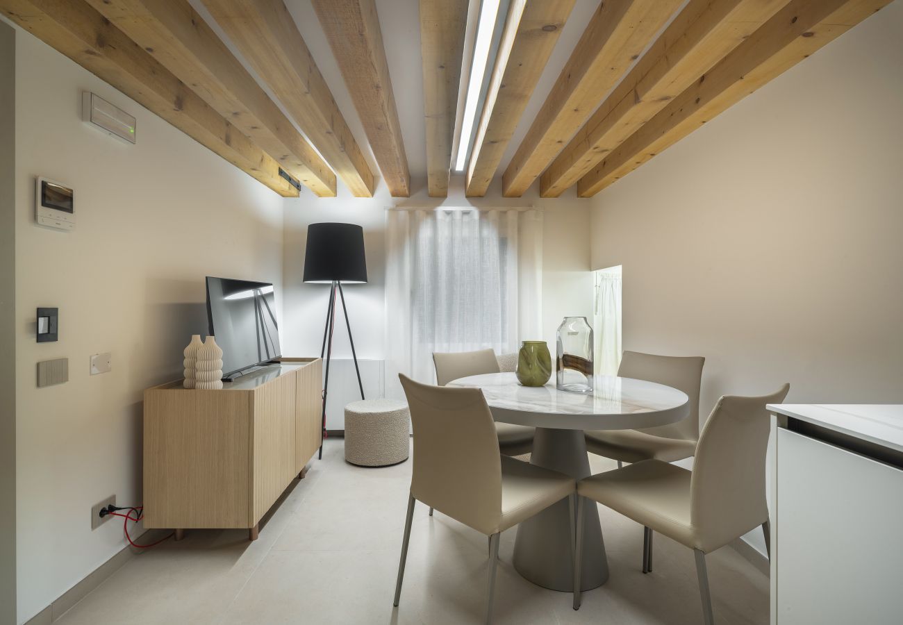 Ferienwohnung in Venedig - Palazzo Degli Eletti Rose Apartment R&R