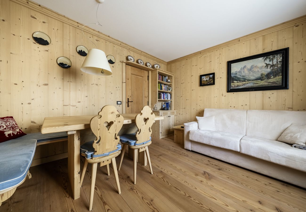Ferienwohnung in Cortina d´Ampezzo - Pecol Charming Apartment R&R