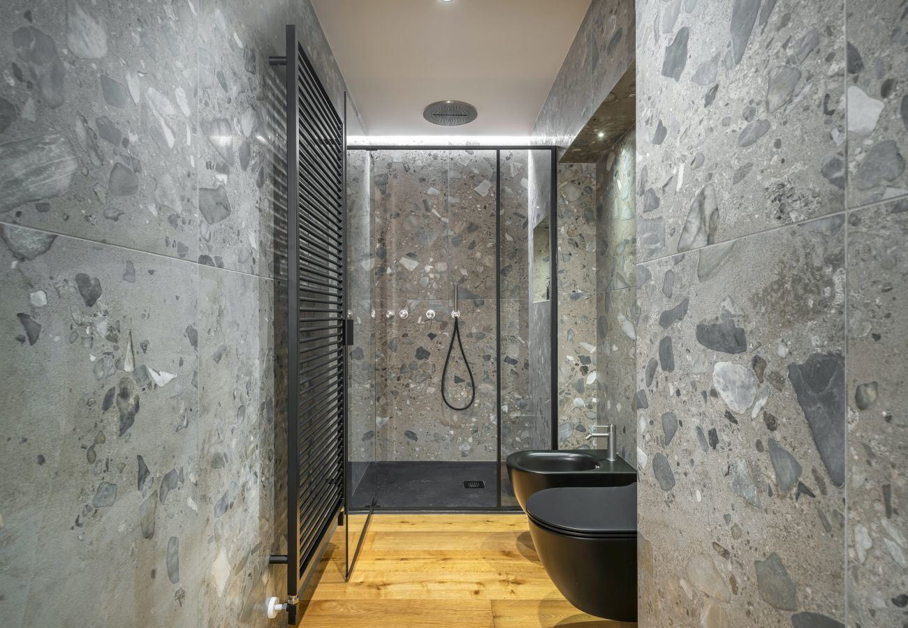 Ferienwohnung in Cortina d´Ampezzo - Cademai Alpenglow Chalet with Sauna R&R