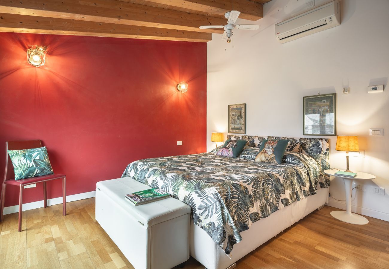 Ferienwohnung in Venedig - Colorful Venetian Apartment R&R